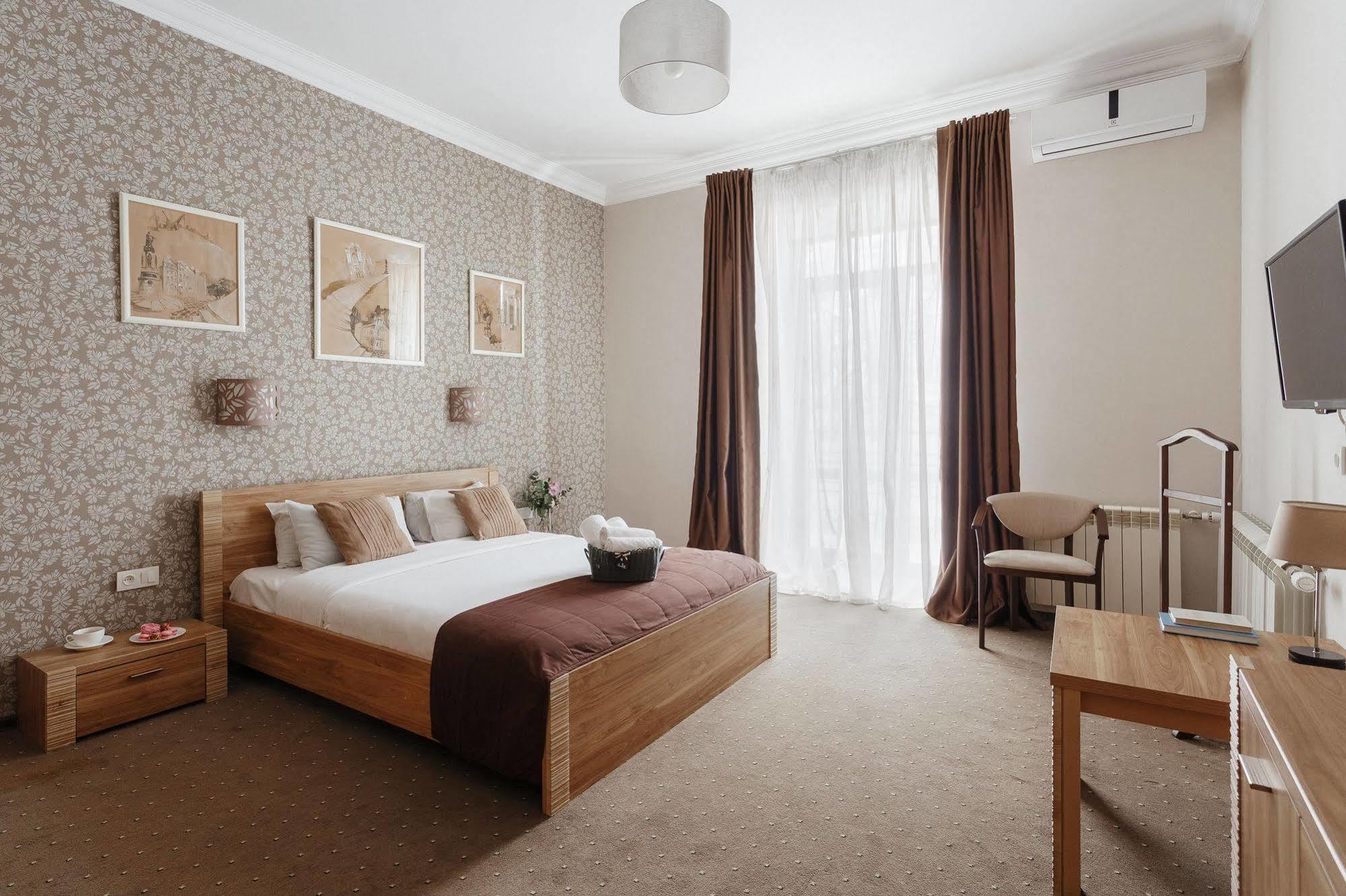 2be Aparts Odessa Exterior foto